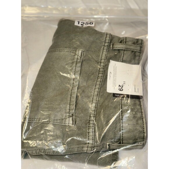 NWT KanCan Olive Green Mini High Rise Cutoff Shorts Size-11/29 - Picture 13 of 13